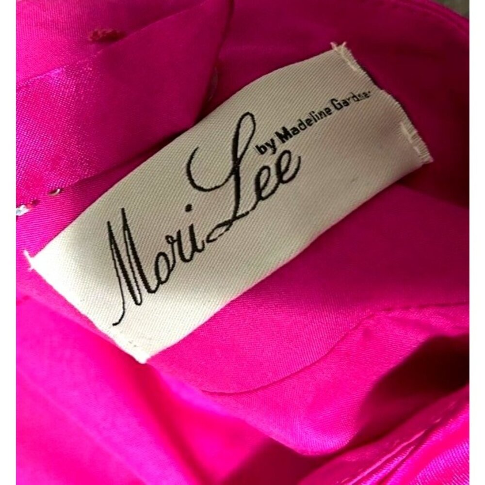 Vintage Mori Lee Y2K Fuchsia Formal Gown With Rhinestone Straps & Ruched Bodice - Picture 4 of 4